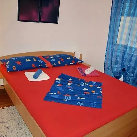 Apartman 46m2 *